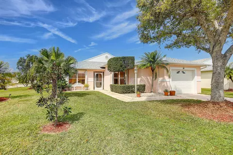 360 Paurotis Ln, Fort Pierce, FL 34982