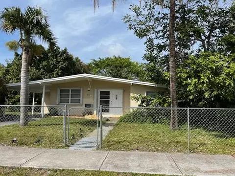 1611 NE 46th St, Pompano Beach, FL 33064
