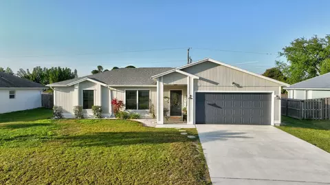 279 SW Langfield Ave, Port Saint Lucie, FL 34984