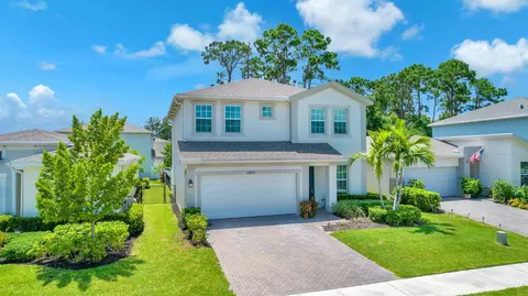 6831 Pointe Of Woods Dr, West Palm Beach, FL 33413