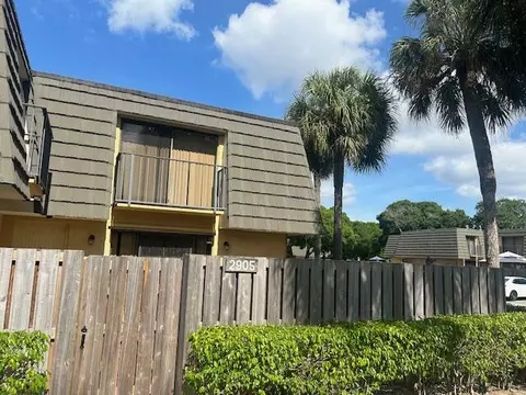 2905 29 Way, West Palm Beach, FL 33407