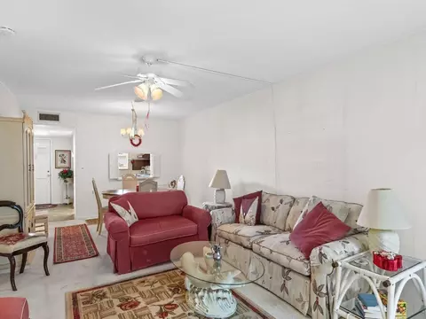 1900 S Kanner Hwy #BLDG 1-106, Stuart, FL 34994