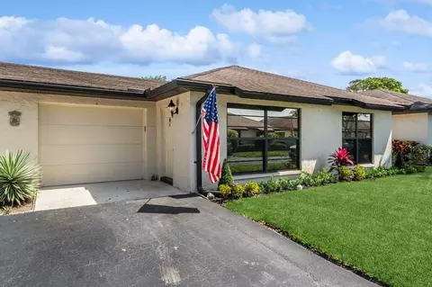 4884 Hawkwood Rd #B, Boynton Beach, FL 33436
