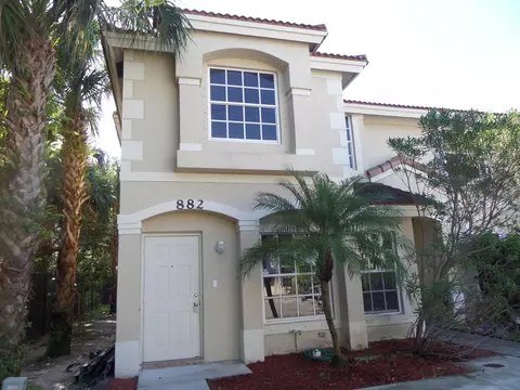 882 Summit Lk, West Palm Beach, FL 33406