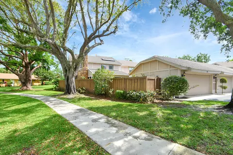 1894 Derby, Wellington, FL 33414