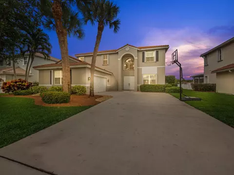 6259 Indian Forest Cir, Lake Worth, FL 33463