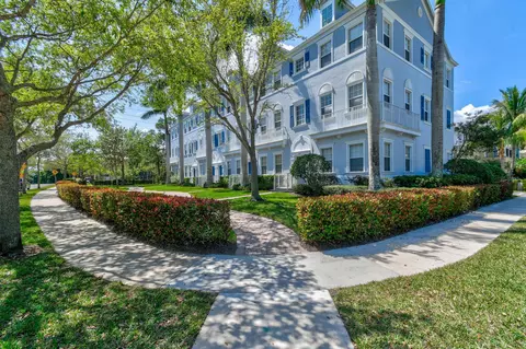 234 W Thatch Palm Cir, Jupiter, FL 33458