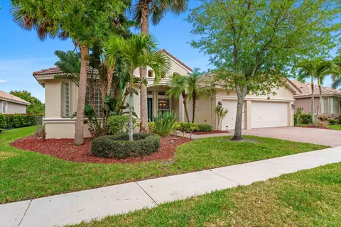 6981 SE Bay Hill Dr, Stuart, FL 34997