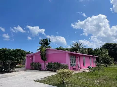 130 Mentone, Boynton Beach, FL 33435