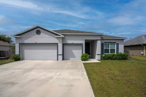 4002 SW Bamberg St, Port Saint Lucie, FL 34953