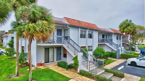 3220 Frederick #42D, Delray Beach, FL 33483