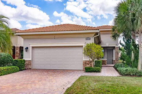 19032 SW Positano, Port Saint Lucie, FL 34986