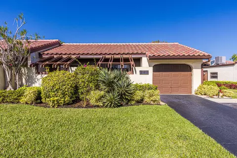 21911 Arriba Real #15-B, Boca Raton, FL 33433