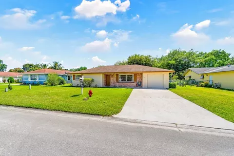 144 Sandpiper, Royal Palm Beach, FL 33411