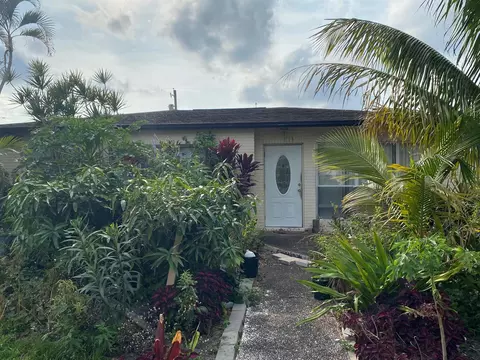 1513 Tropical Dr, Lake Worth Beach, FL 33460