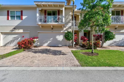7273 Oxford Ct, Palm Beach Gardens, FL 33418