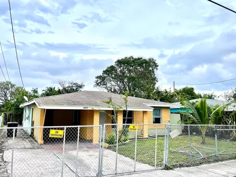 4414 Greenwood Ave, West Palm Beach, FL 33407