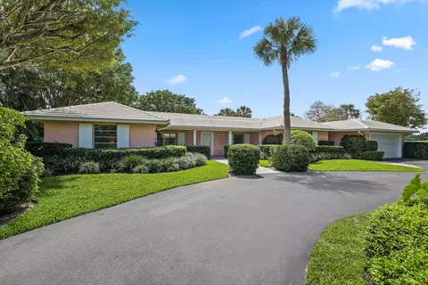 7 Par Club Cir, Village Of Golf, FL 33436