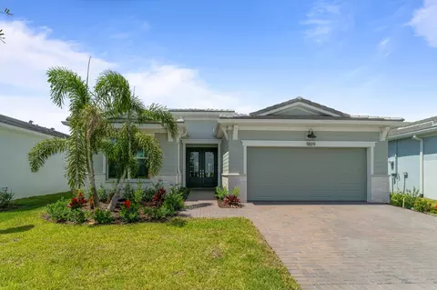 9819 SW Veronese Dr, Port Saint Lucie, FL 34987