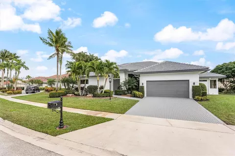 17736 Charnwood Dr, Boca Raton, FL 33498