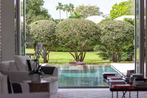 2312 Golf Brook Dr, Wellington, FL 33414