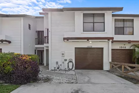 1500 White Pne, Wellington, FL 33414
