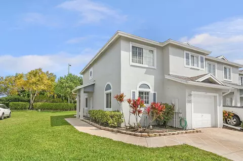 1352 SW 47th, Deerfield Beach, FL 33442