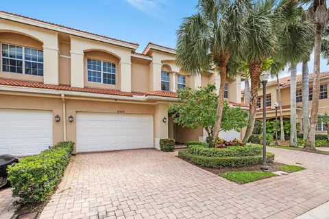 4929 Vine Clf E, Palm Beach Gardens, FL 33418