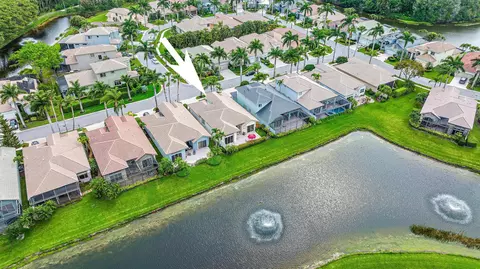 9017 Sand Pine Ln, West Palm Beach, FL 33412