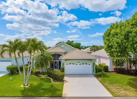 867 NW Sarria Ct, Port Saint Lucie, FL 34986