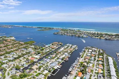 650 Shore Dr, Boynton Beach, FL 33435