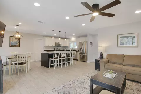 512 Inlet Rd, North Palm Beach, FL 33408