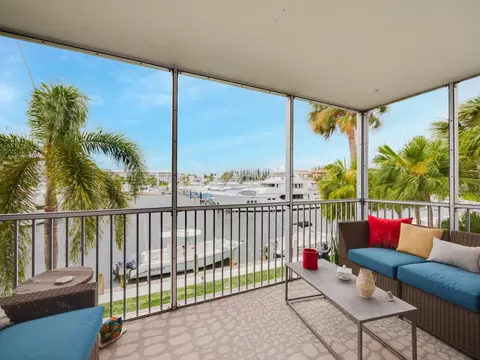 37 Yacht Club Dr #205, North Palm Beach, FL 33408