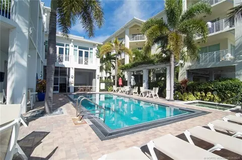 815 NW Flagler Ave #206, Stuart, FL 34994