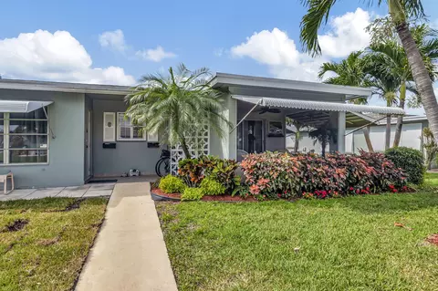 722 South Dr #D, Delray Beach, FL 33445