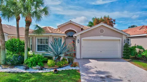13452 Cordoba Lake Way, Delray Beach, FL 33446