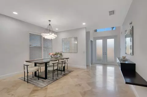 5840 NW 42nd Way, Boca Raton, FL 33496