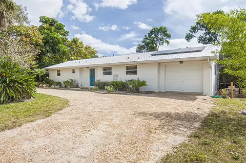 1756 33rd Ave, Vero Beach, FL 32960