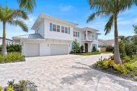 12898 S Shore Dr, Palm Beach Gardens, FL 33410
