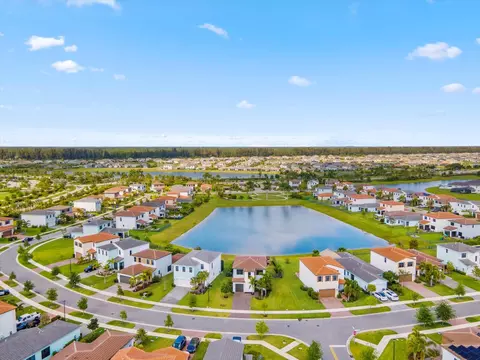 5454 Starfish Rd, Westlake, FL 33470