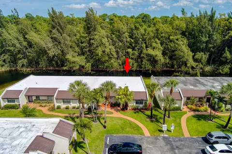 143 Lake Olive, West Palm Beach, FL 33411