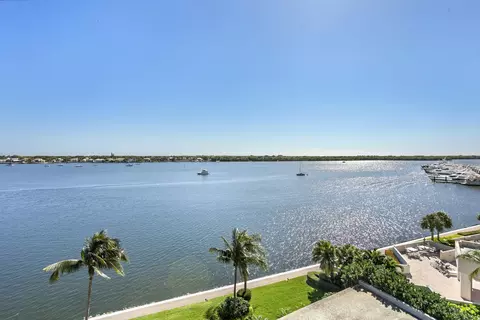 130 Lakeshore Dr #721, North Palm Beach, FL 33408