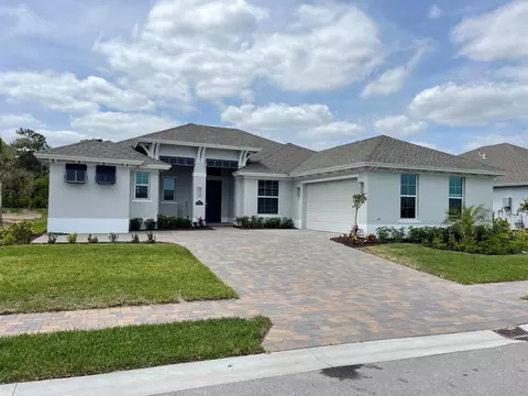 6359 High Pointe Cir, Vero Beach, FL 32967