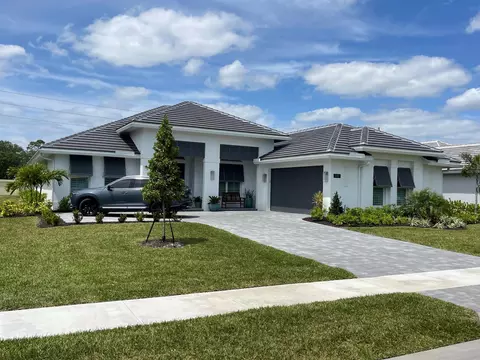 5727 Bent Pine Sq, Vero Beach, FL 32967