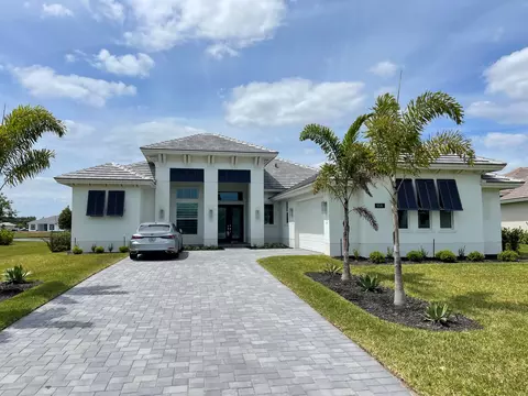 5576 Bent Pine Sq, Vero Beach, FL 32967
