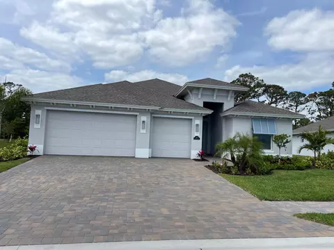 6387 High Pointe Cir, Vero Beach, FL 32967