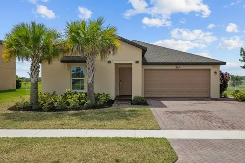 928 Bent Crk, Fort Pierce, FL 34947