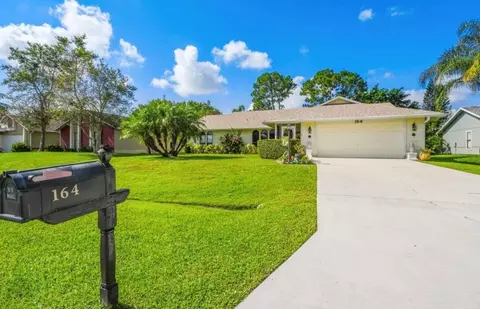 164 SW Airview Ave, Port Saint Lucie, FL 34984
