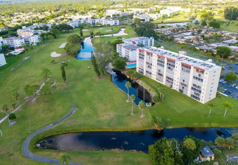 3465 Via Poinciana #603, Lake Worth, FL 33467