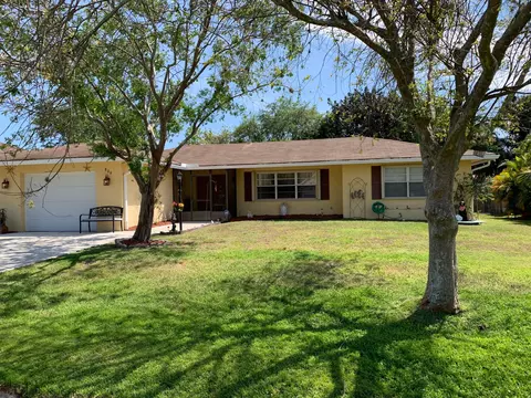 806 SE Carnival, Port Saint Lucie, FL 34983